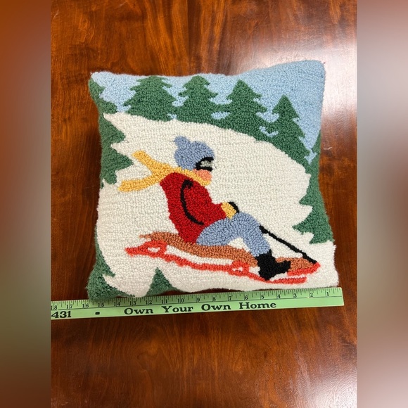 Hooked Winter Decorative Pillow - Picture 3 of 8